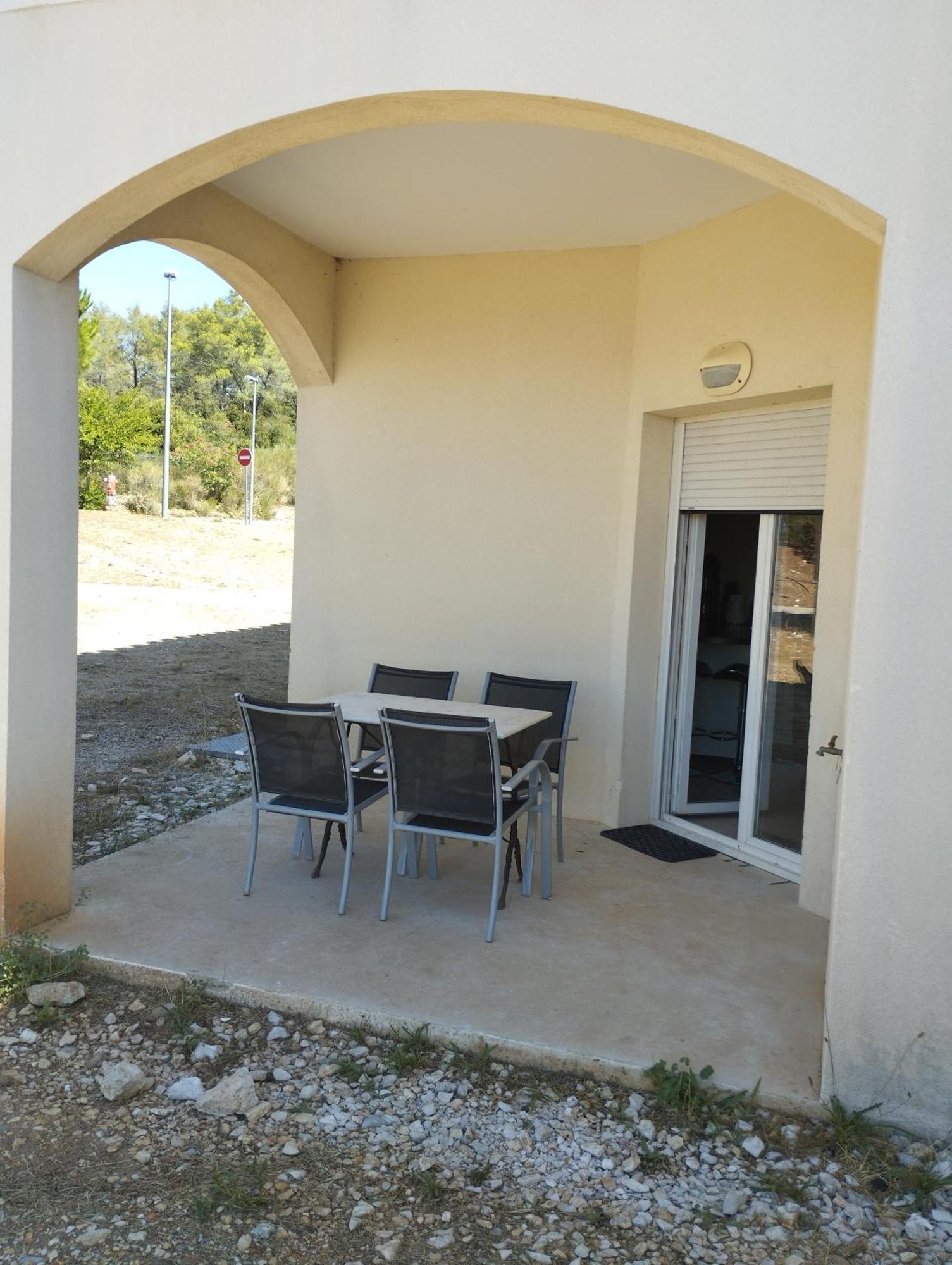 Très Bel Spacieux Appartement